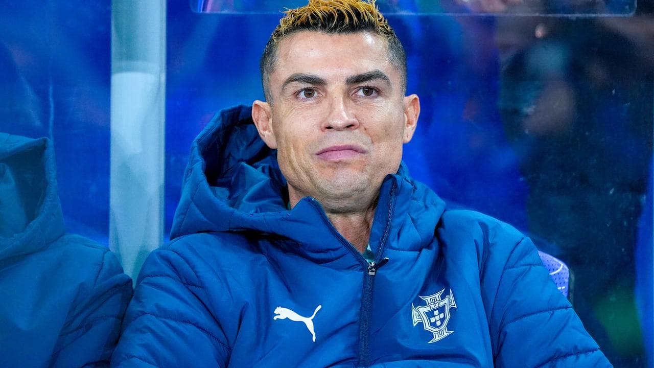 Ronaldo hit with 30-day ban for leaving Portugal camp
