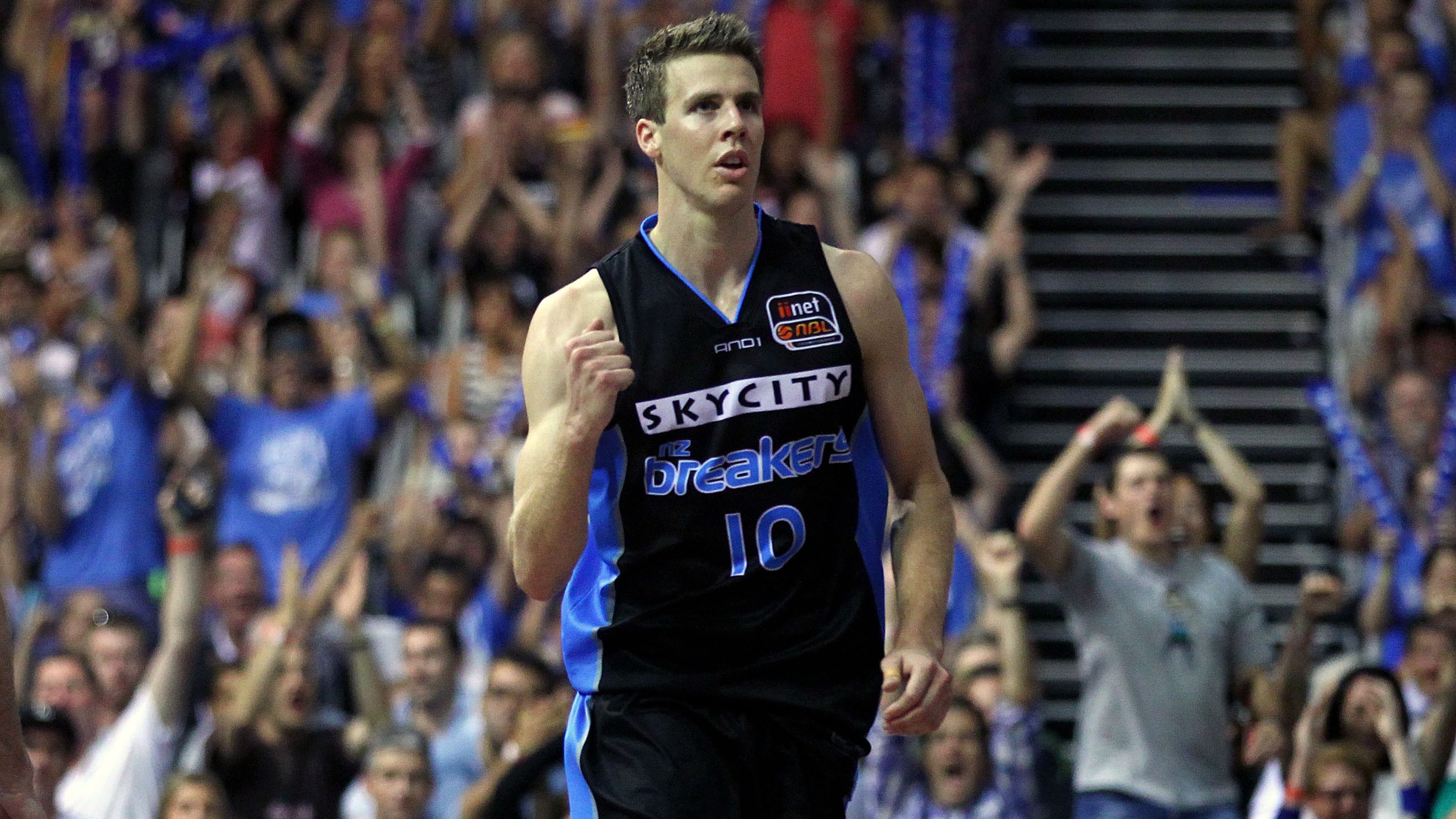 'It doesn’t get any better': Breakers great's iconic No. 10 set for the rafters