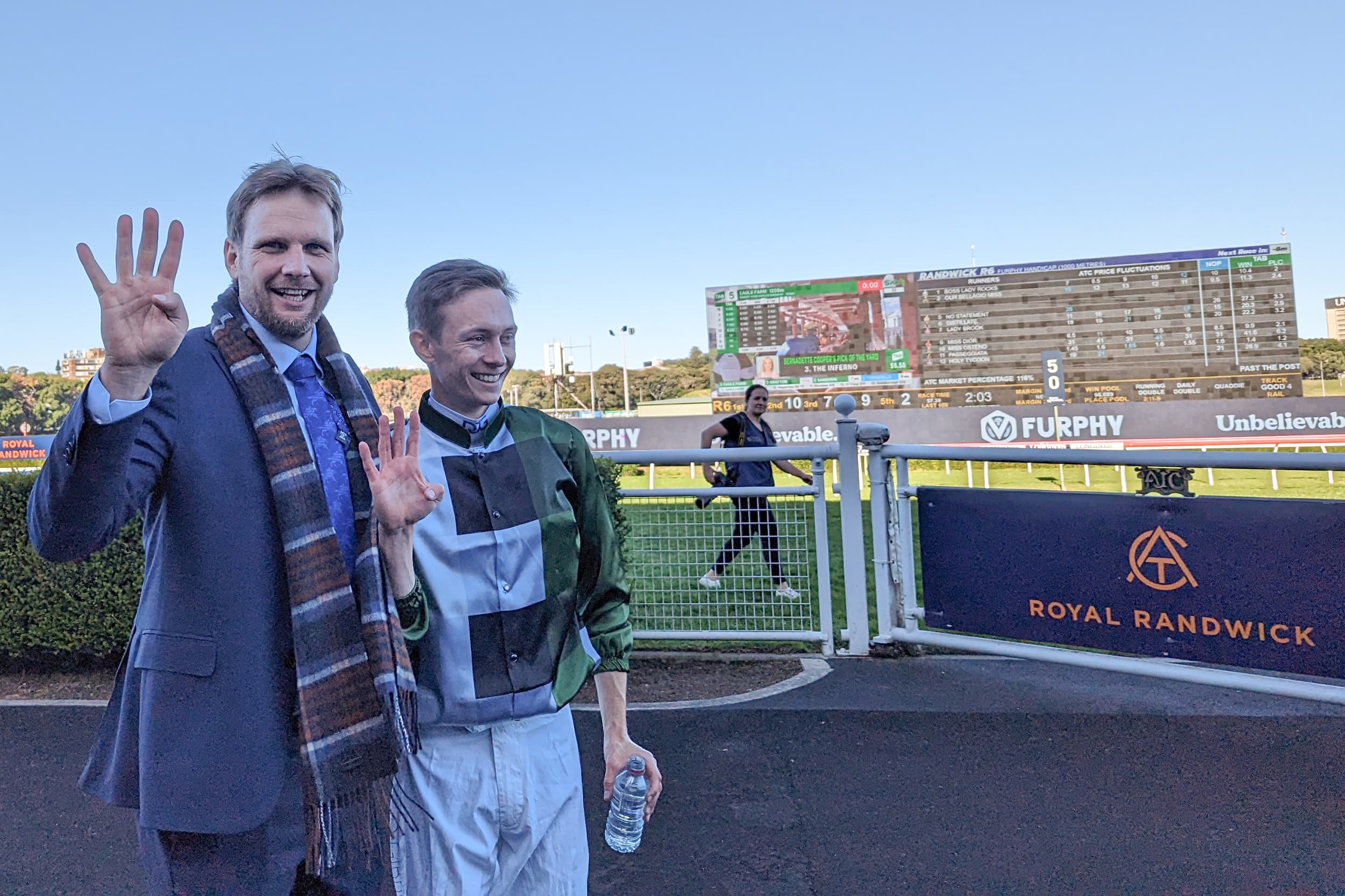 Why a case can be mounted for $34 Gong shot