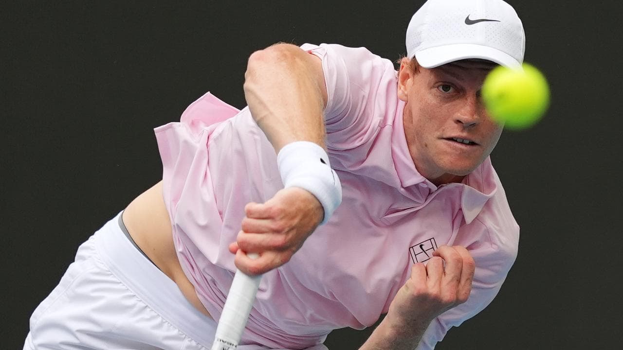 Sinner forced out of Cincinnati Open with knee injury