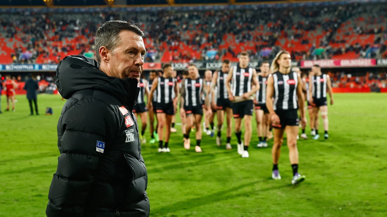 Collingwood grant McRae extended leave