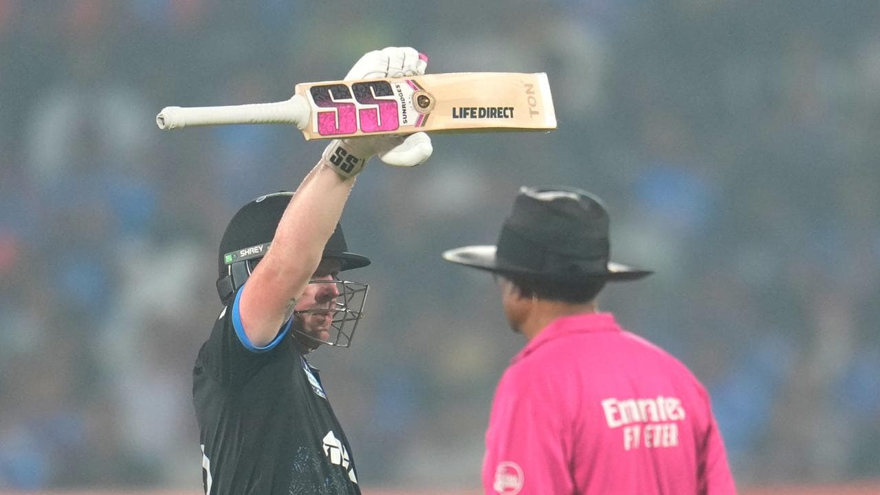 Blackcaps openers share ton stand to help beat India in T20