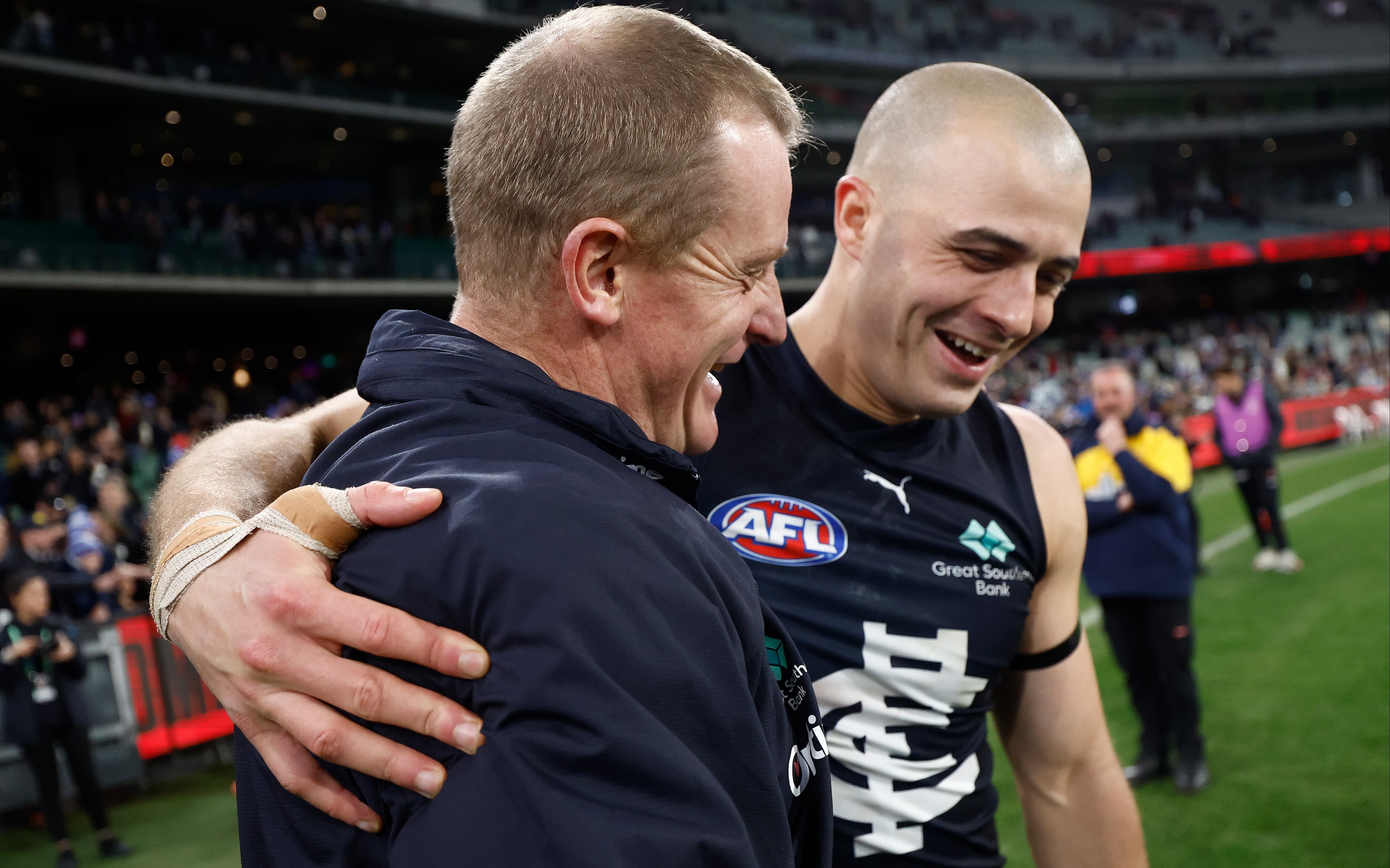 Carlton veteran, elite tagger amongst three delisted