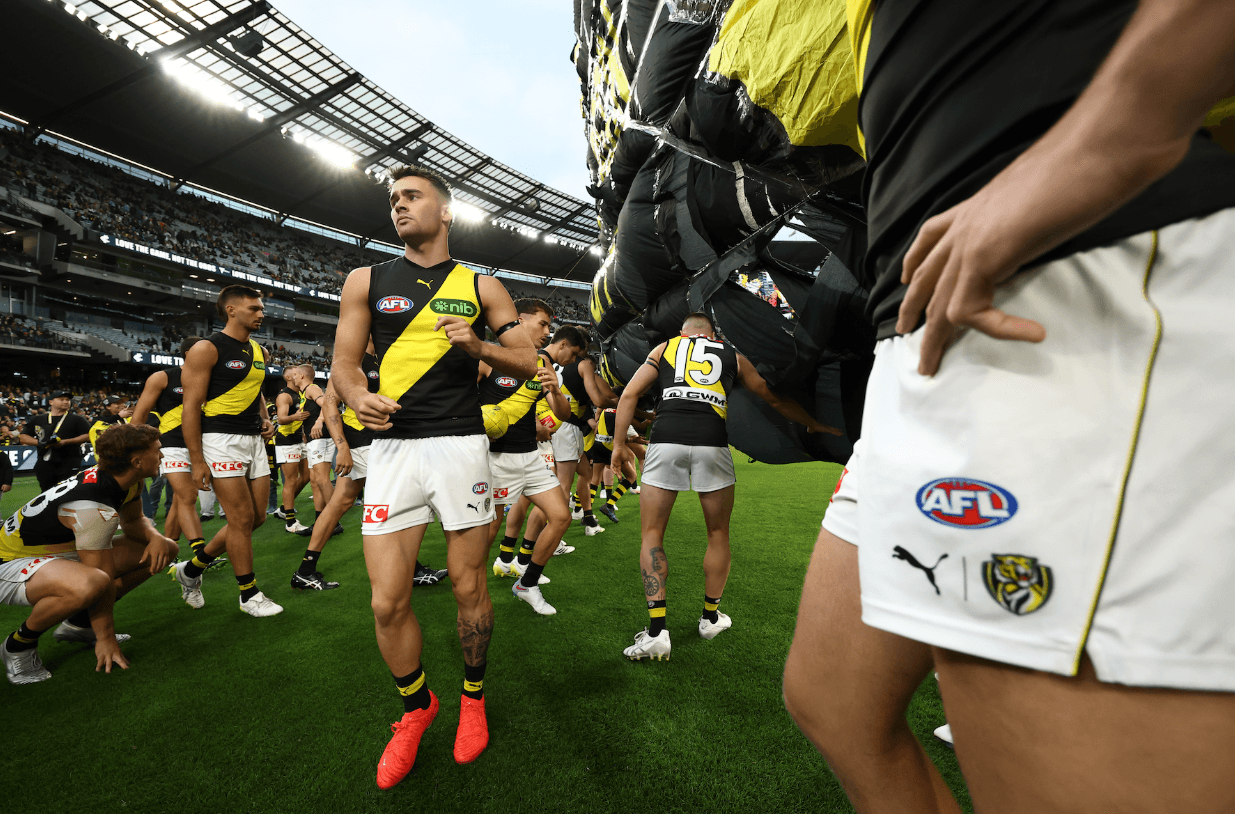 “Don’t have to pay me”: Why Richmond job is appealing to Hinkley