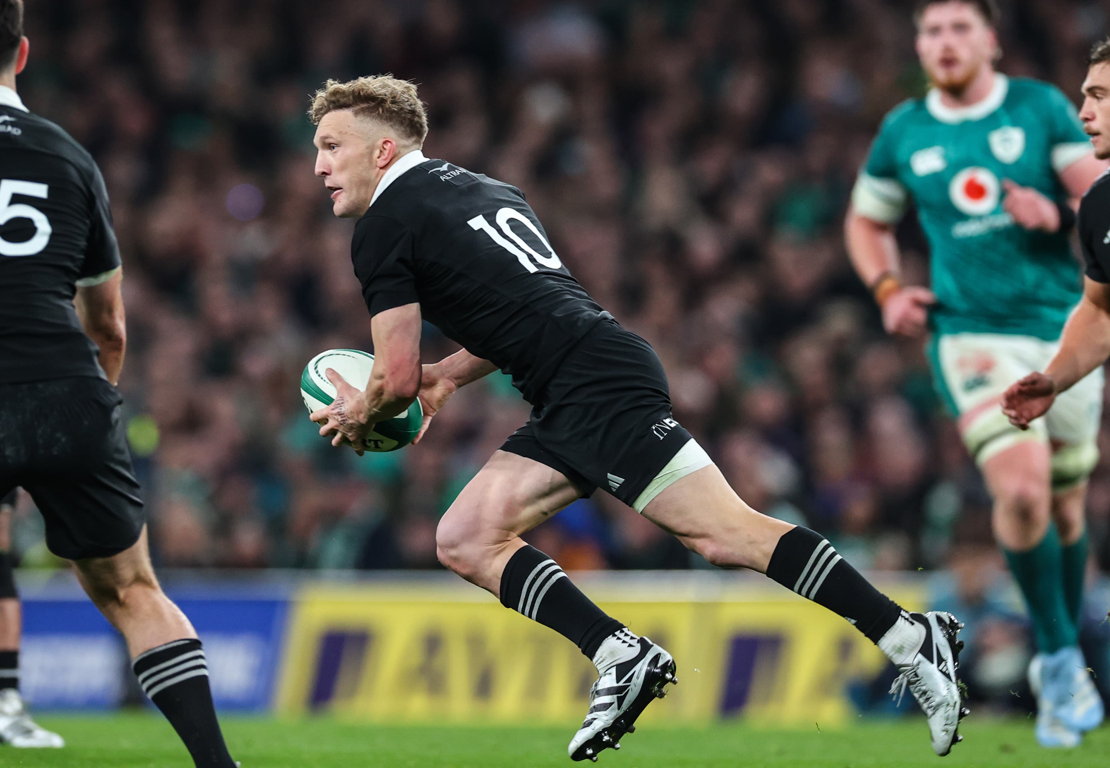 Izz's Fizz: Next man-up mentality helps All Blacks to season-defining performance