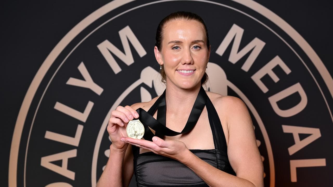 Upton still NRLW's best with historic second Dally M