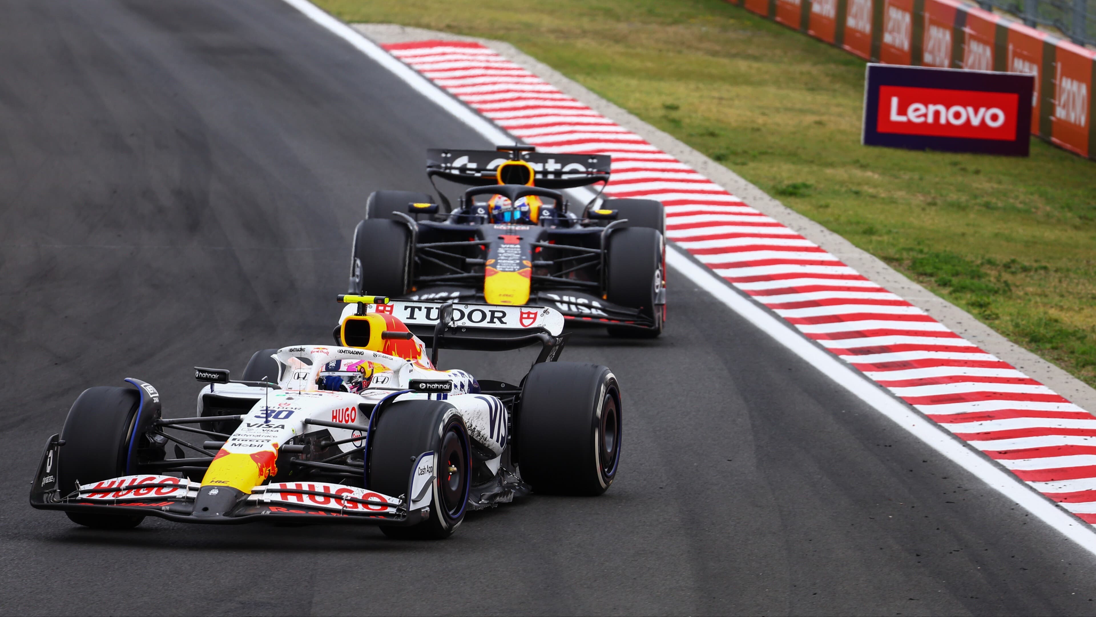 Lawson fights off Verstappen for eighth, Norris win closes gap on Piastri in Hungary thriller