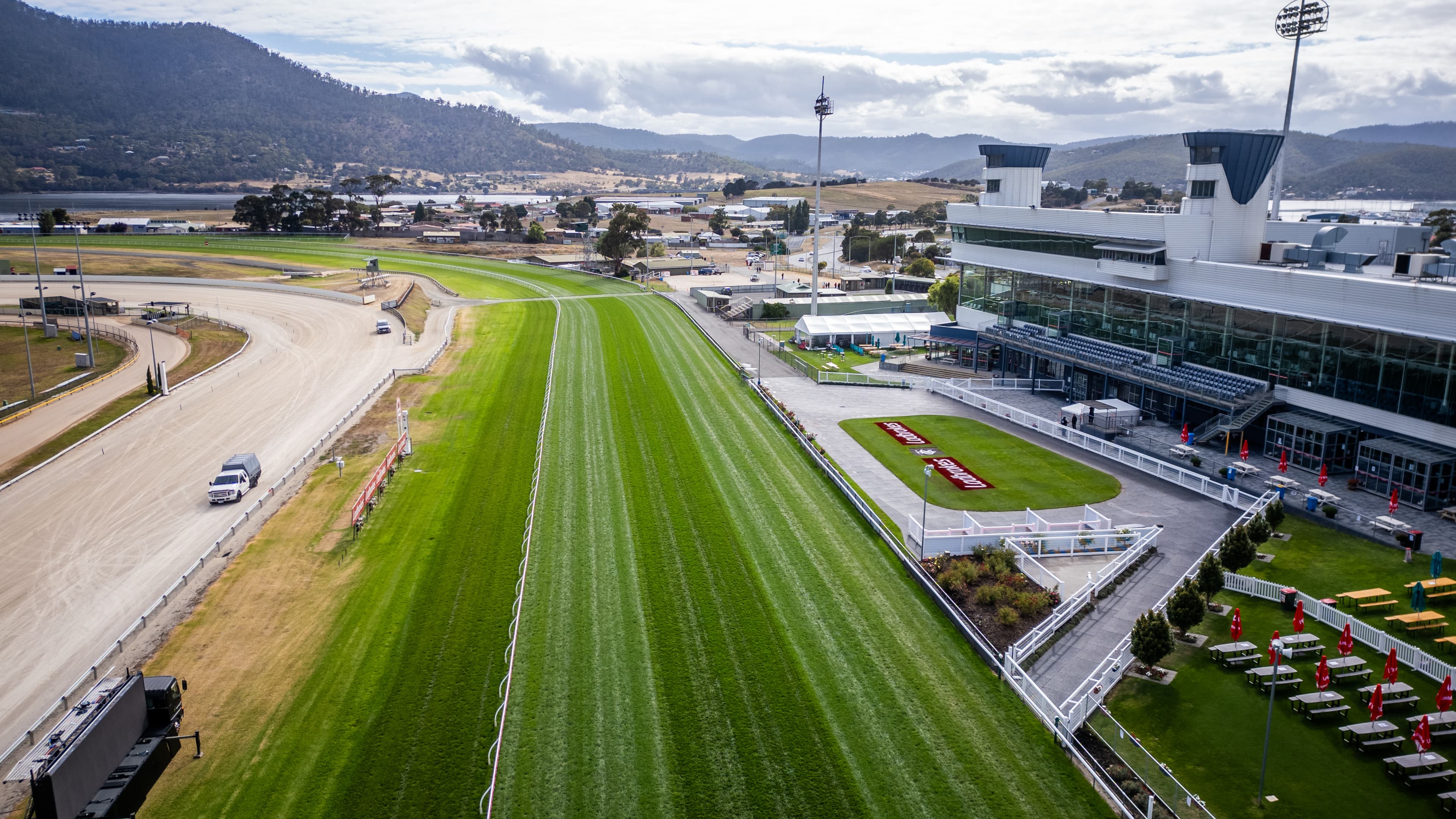 Tasracing reveals 2025/26 season calendar