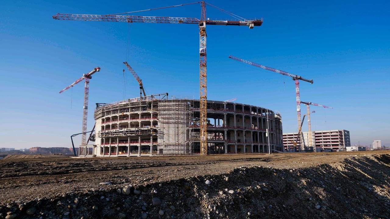 Olympic Ice hockey venue construction goes down to wire