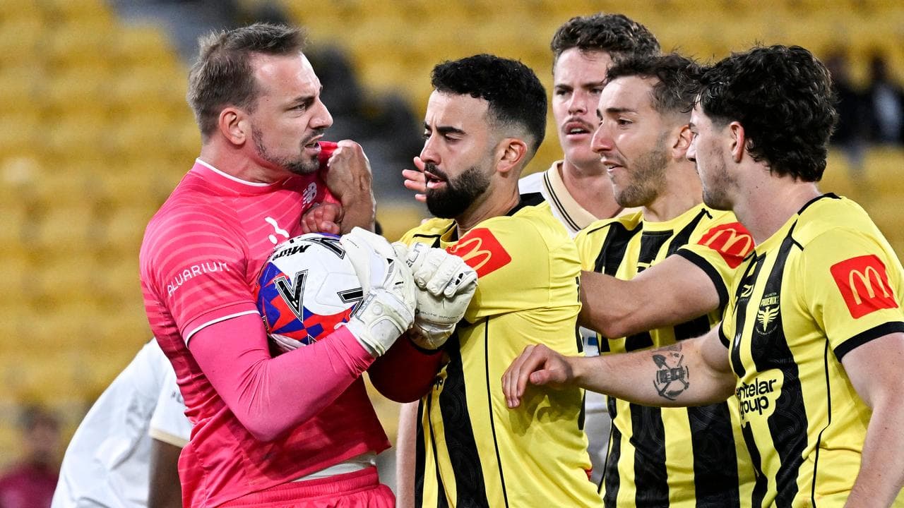 Nine-man Auckland FC beat Phoenix in fiery A-League derby
