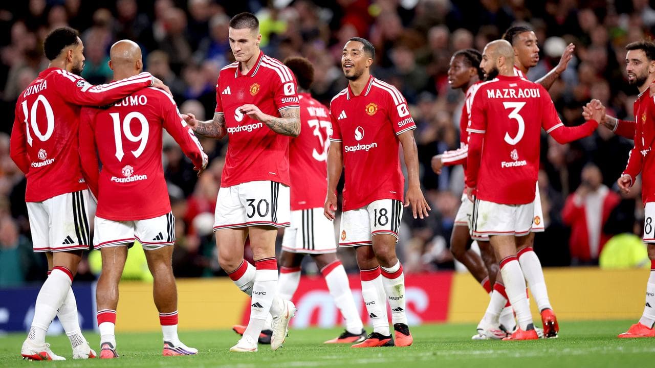 Manchester United return to Champions League in style