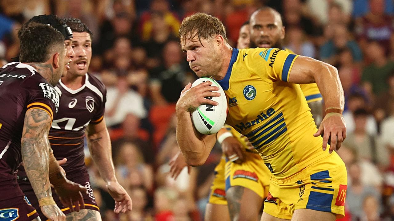 Time ticking as NRL veterans fight to extend careers