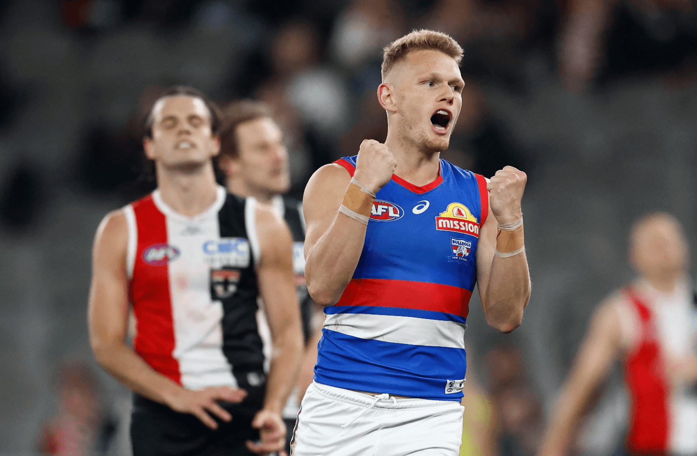 Bulldogs yet to open talks with Treloar