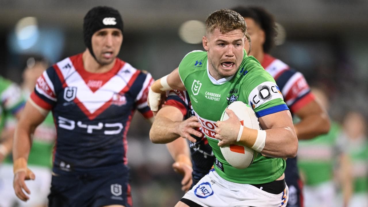 Chiefs in box seat to sign Young as Raiders pull offer