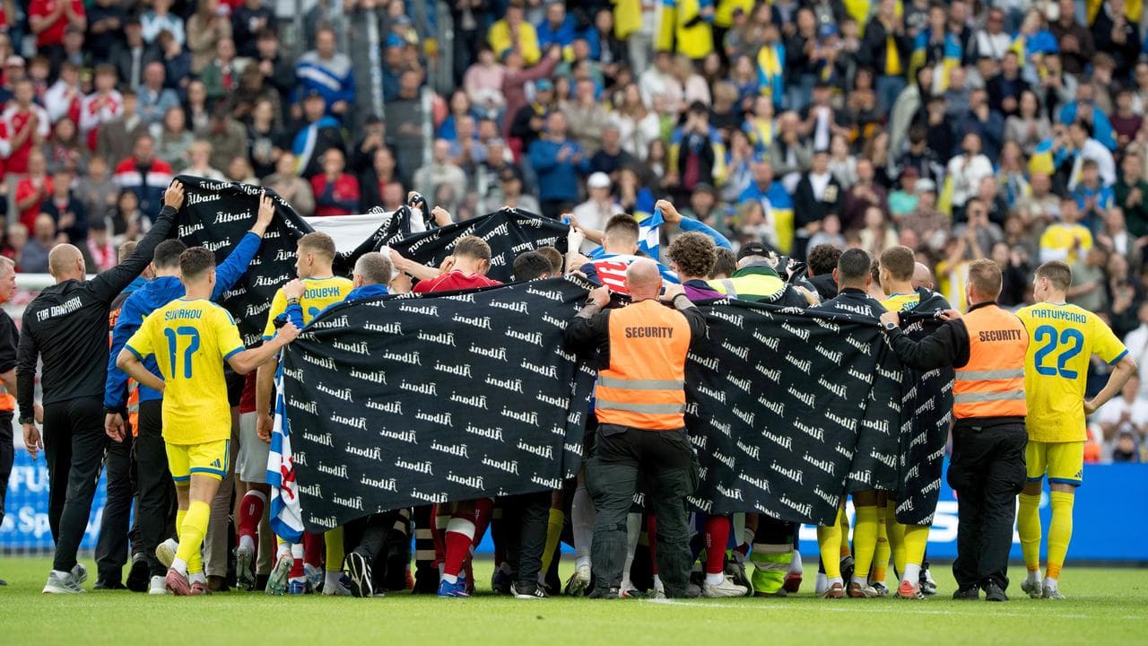 Denmark star Eriksen conscious after collapsing on-field again