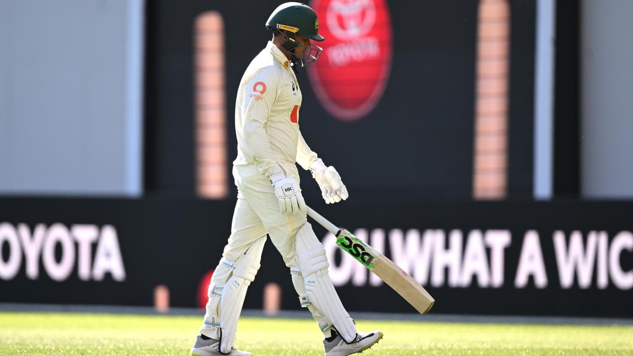 Khawaja out of second Ashes Test and into the unknown