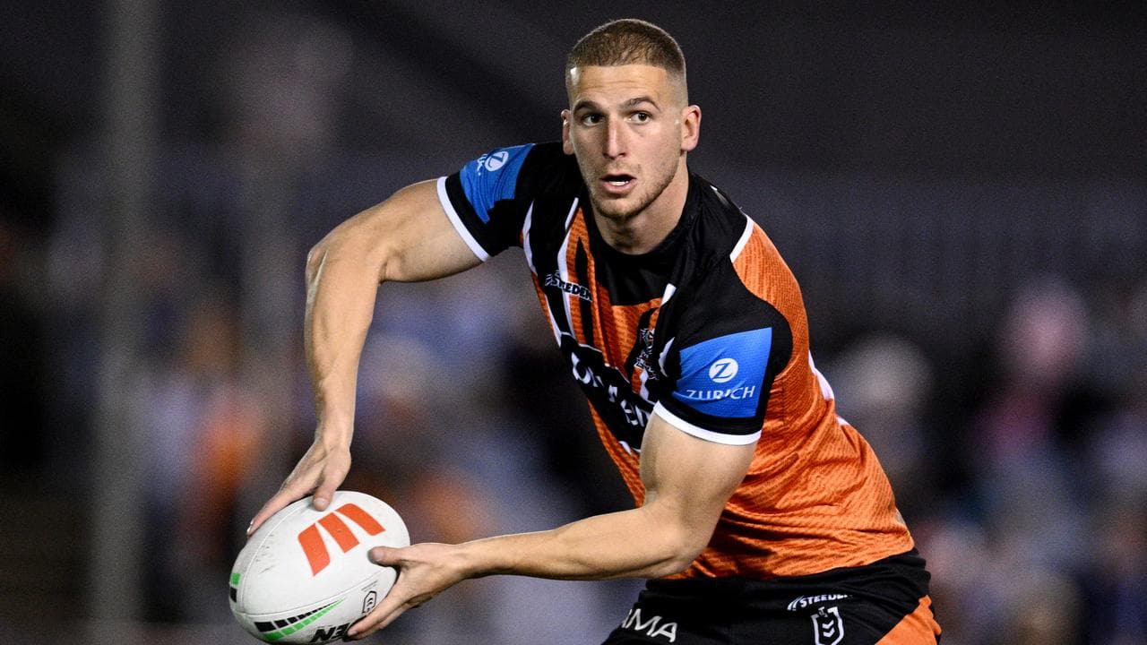 Why Adam Doueihi wants to play at centre for Wests Tigers