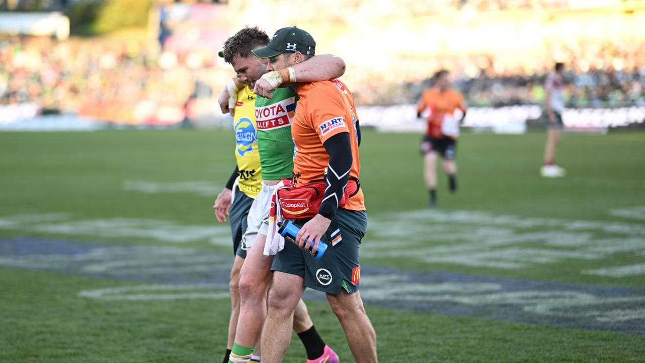 Young's season over as Raiders keep finals hopes alive