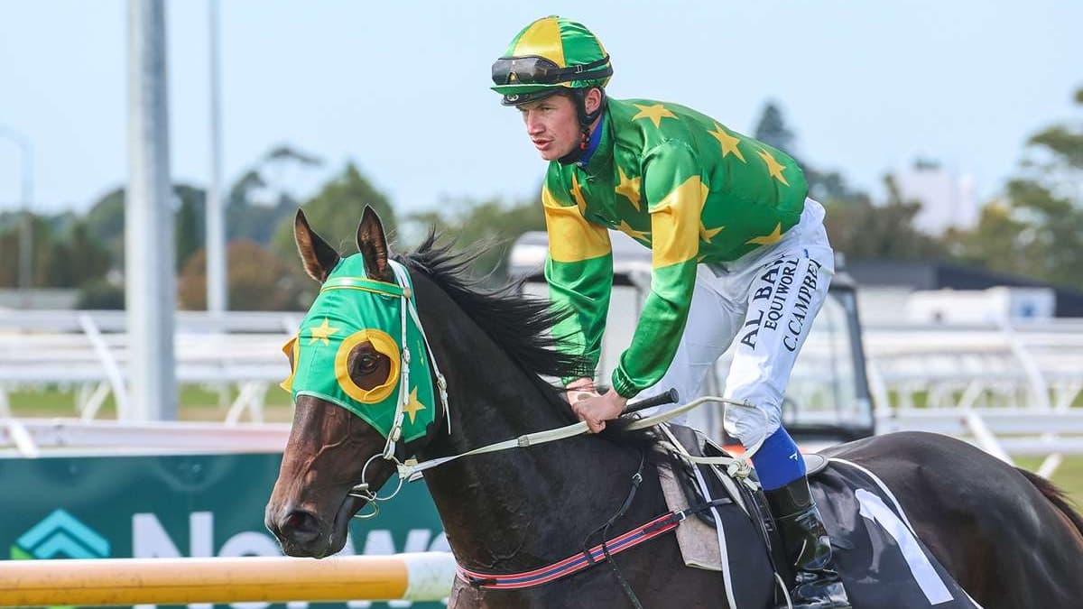 Anderton hoping for late birthday presents this weekend