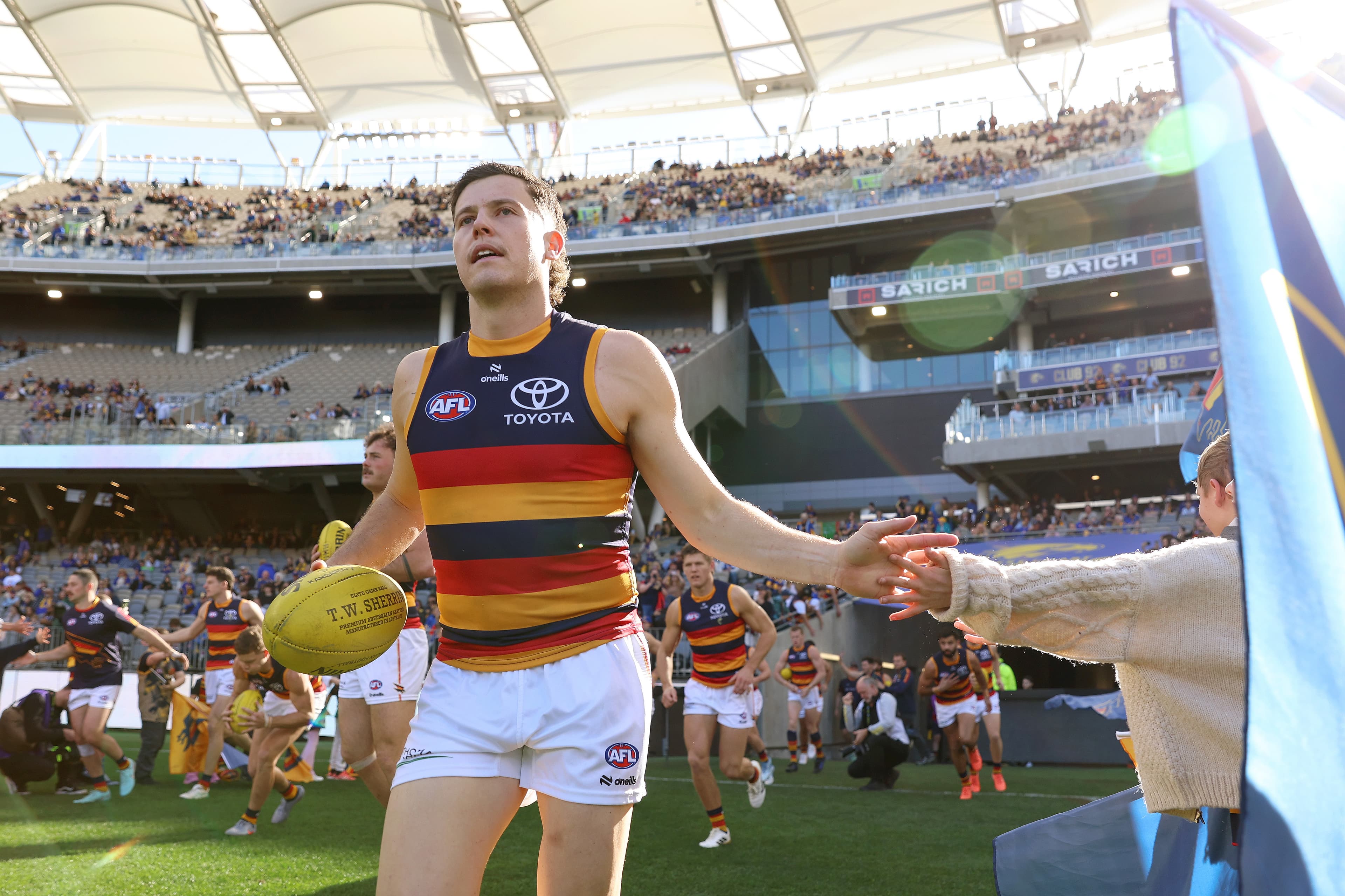 Star Crow struggling with 'undisclosed' injury