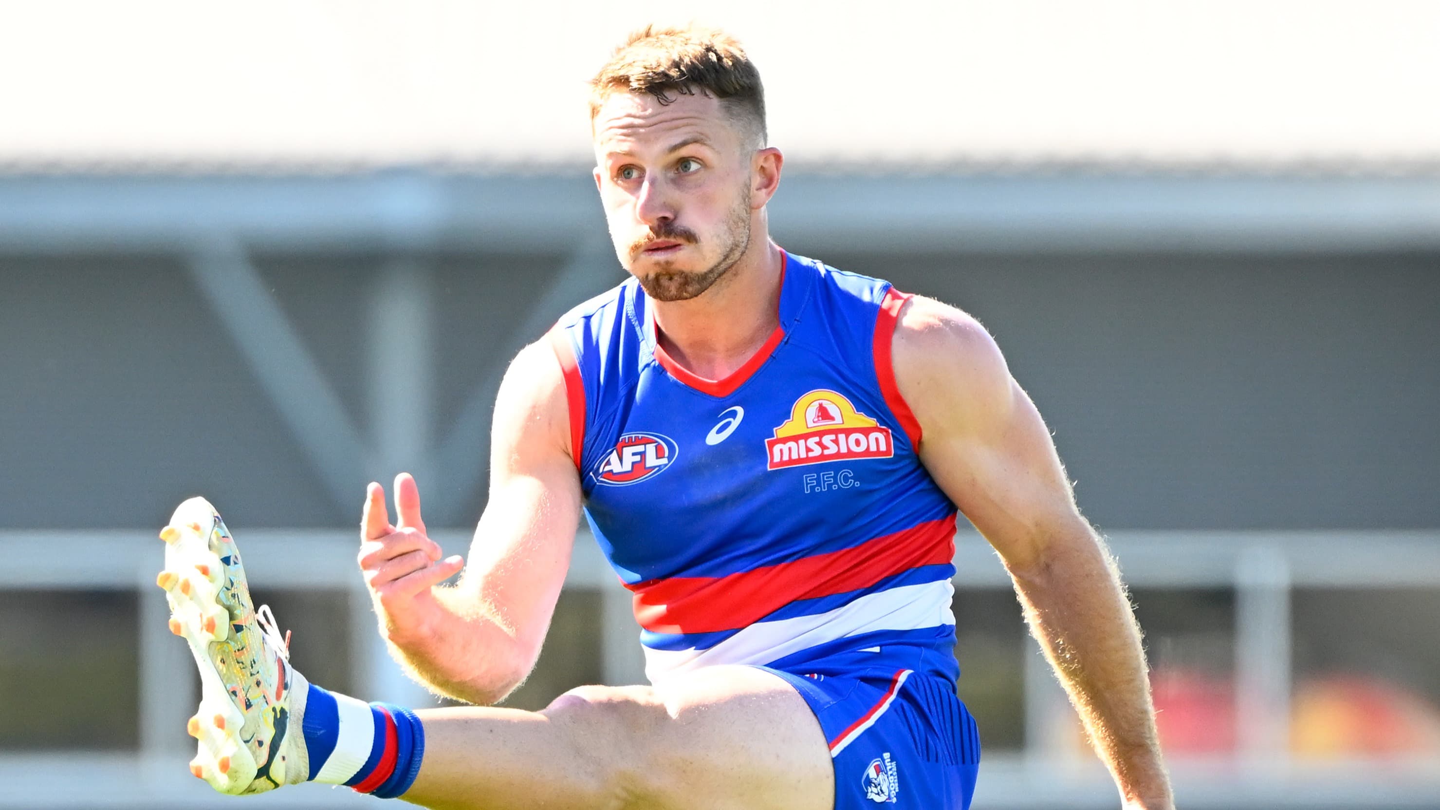 Dees replace May as Dogs bolster key ranks on SSP deadline