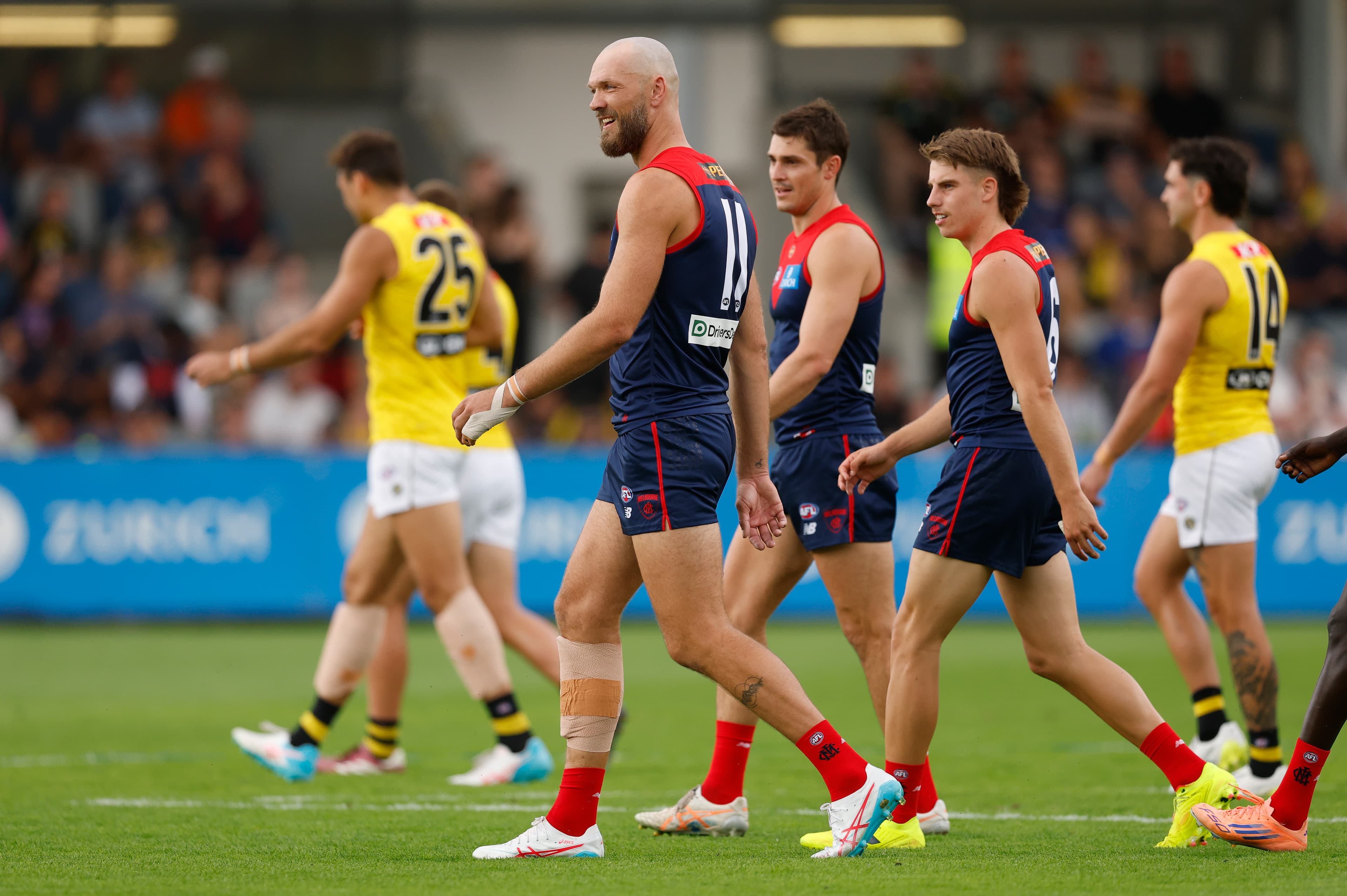 Lighting delay forces Dees and Tigers off field