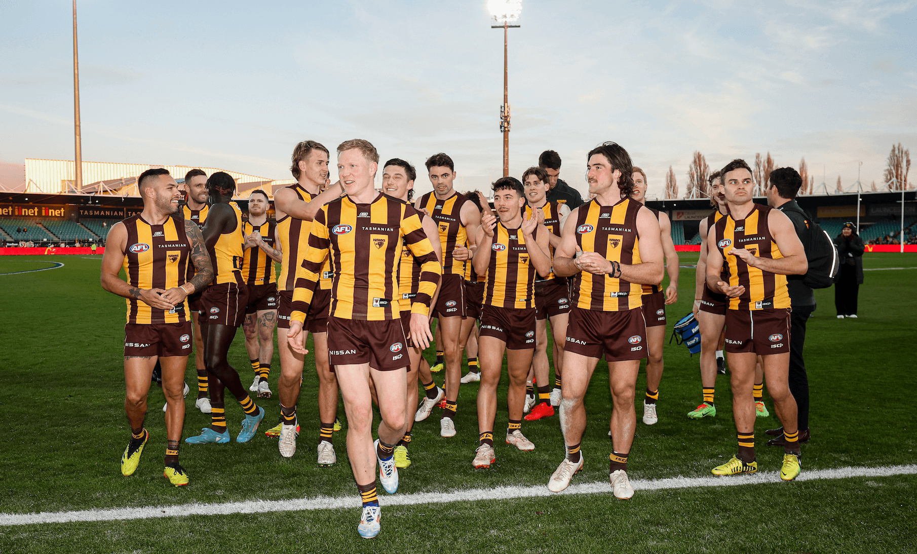 “What are they lacking?”: Why incredible squad depth will have Hawthorn firmly in 2025 flag mix