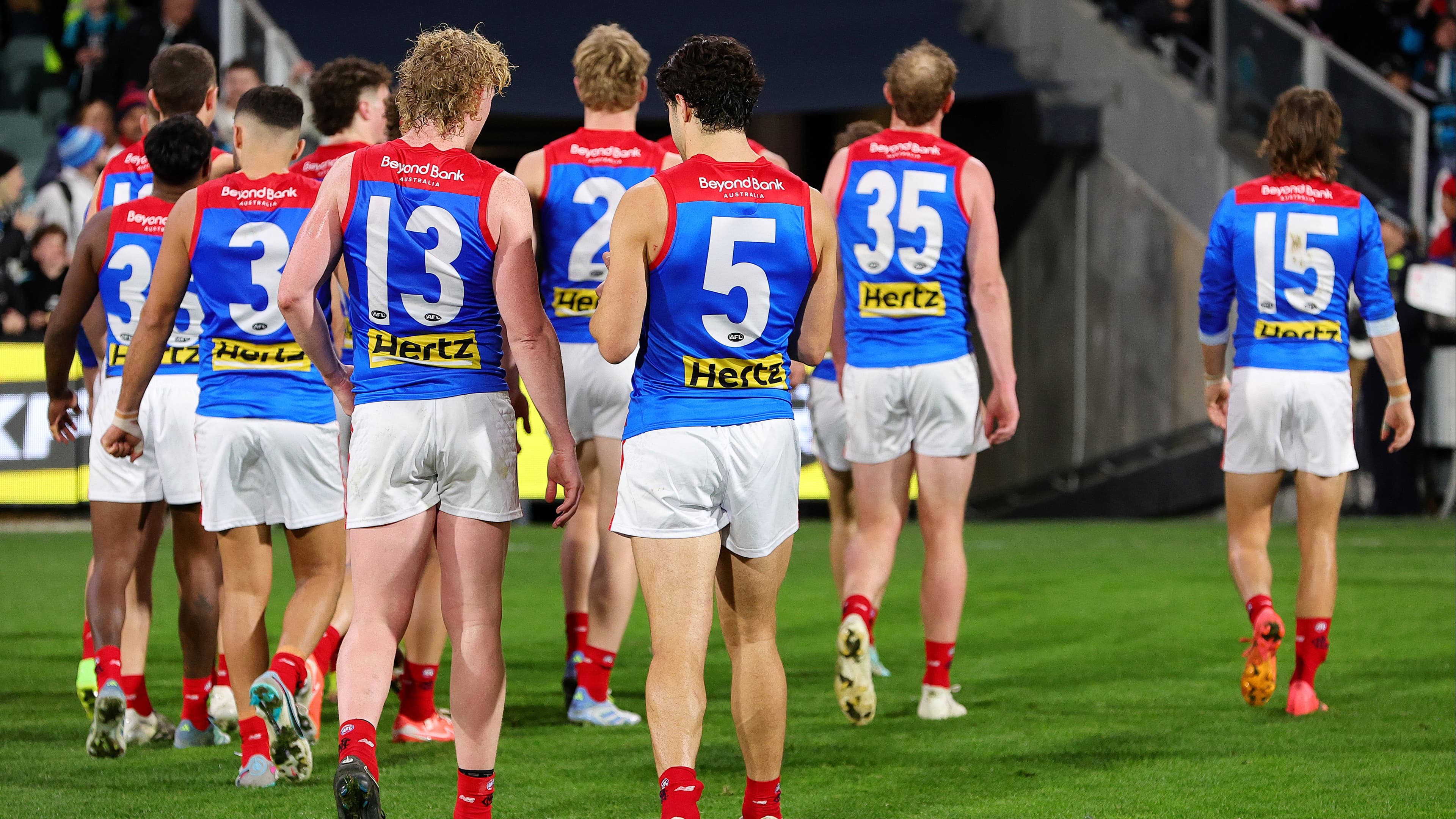 “Professional slaughtermen”: King calls out Melbourne’s midfield butchers