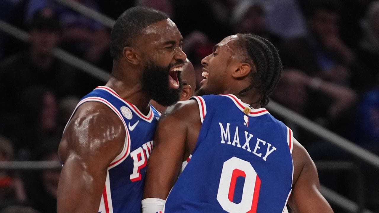 Knicks' title defence begins with home loss to 76ers