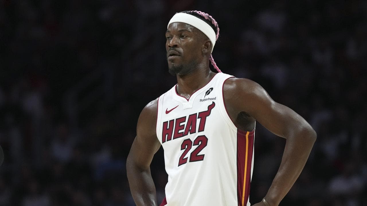 Miami Heat suspend Jimmy Butler following trade request