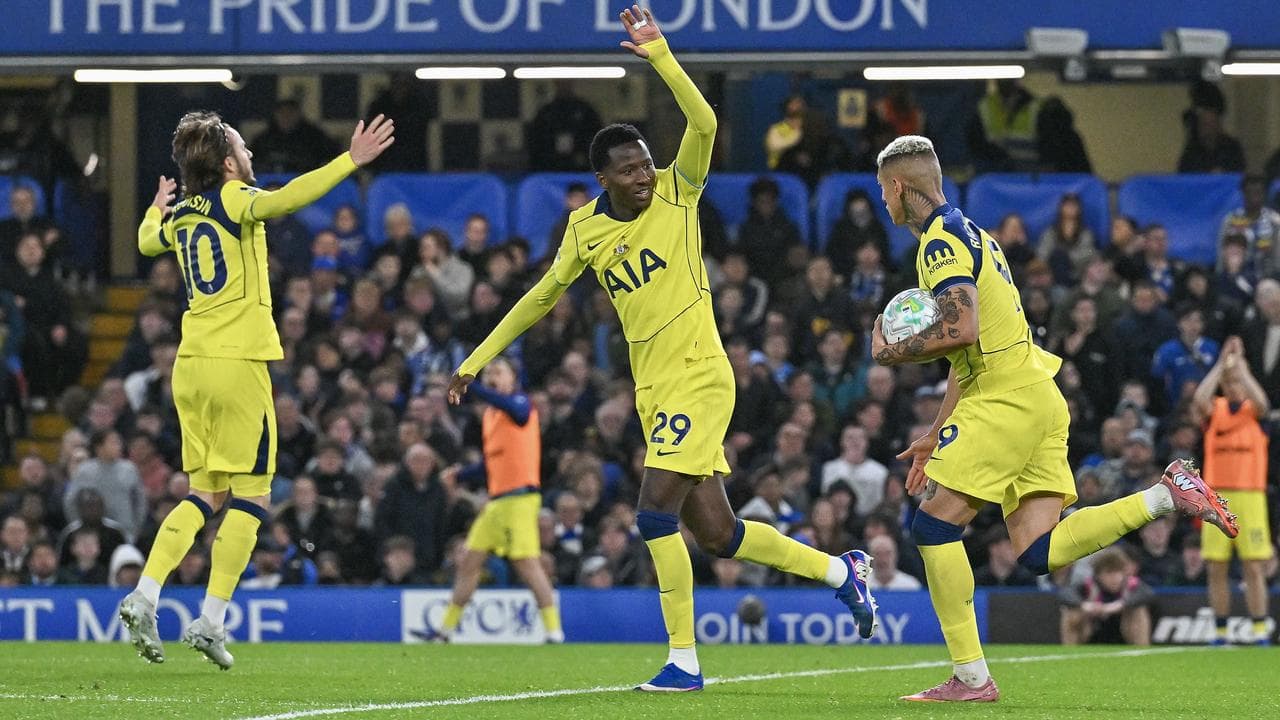 Relegation fight, farewells in Premier League finale