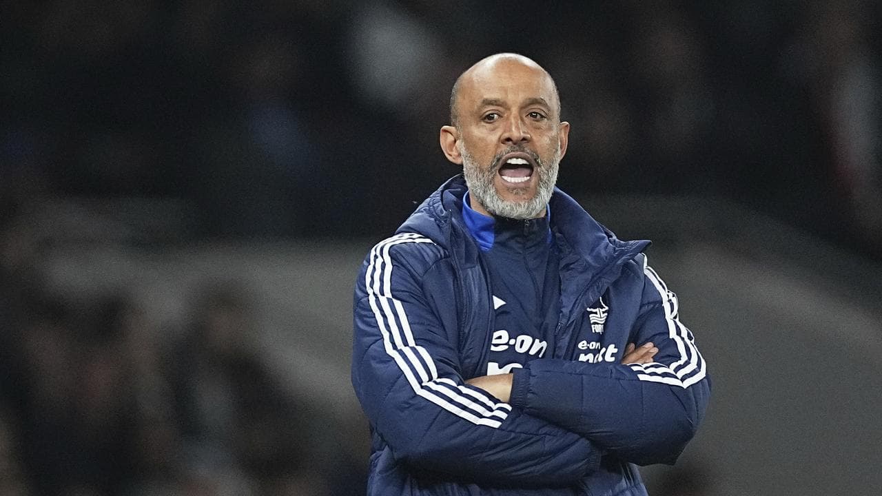 Nottingham Forest head coach pens new three-year deal