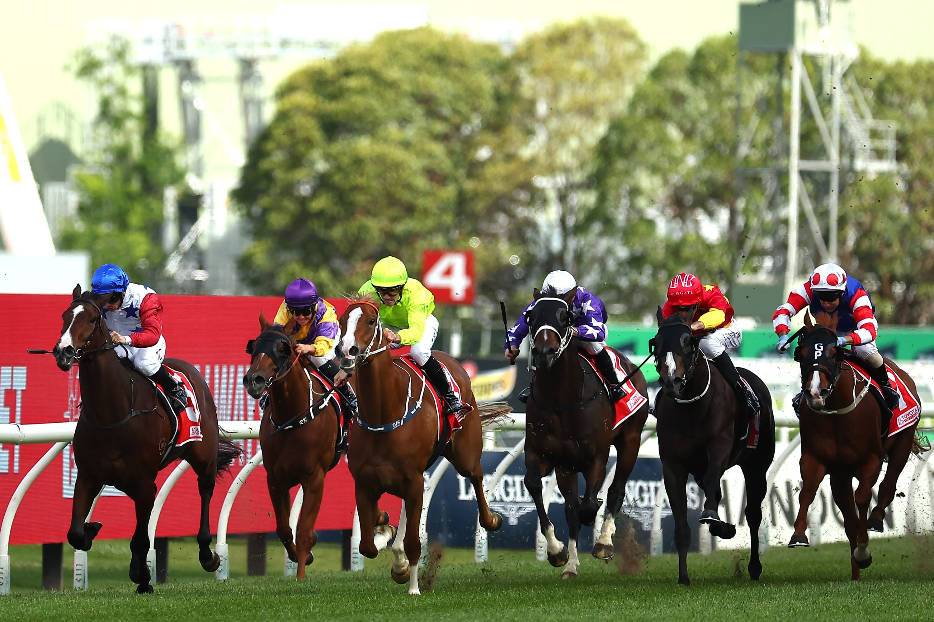 “Hard to hold out”: Gannon's Saturday plays at Roserhill (16/08)