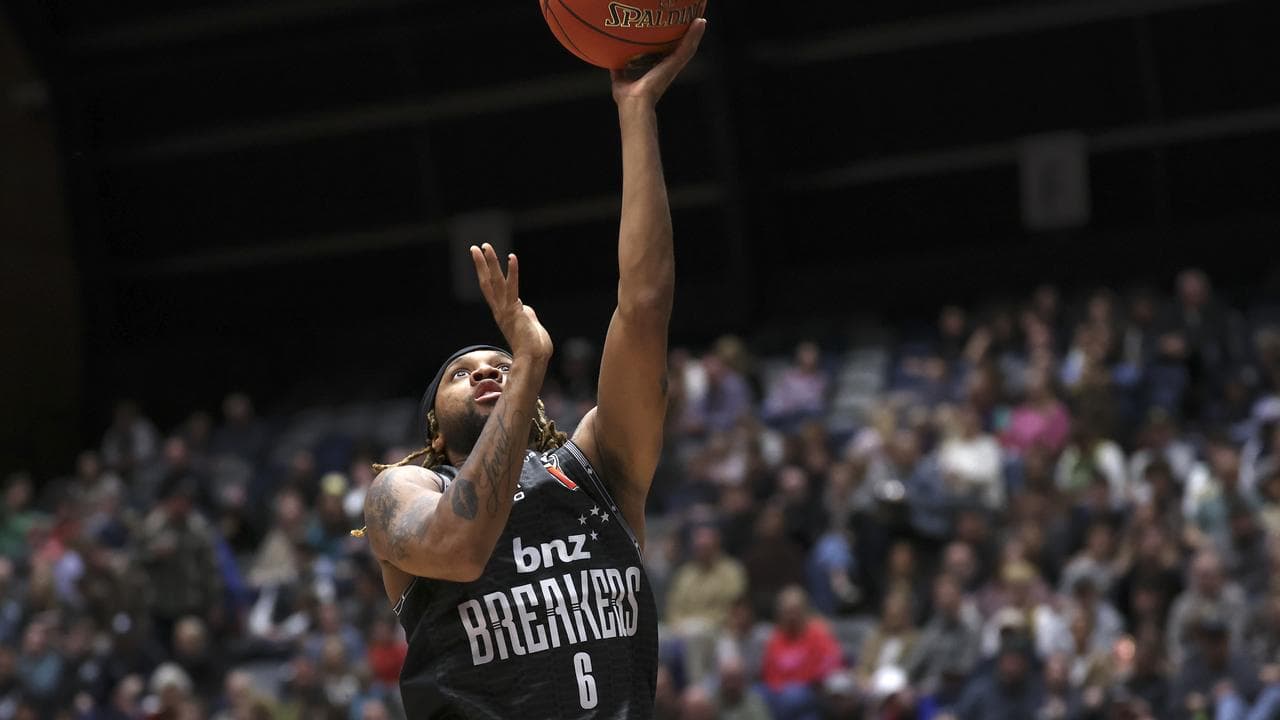 Breakers light up Cairns to kick off NBL Ignite Cup
