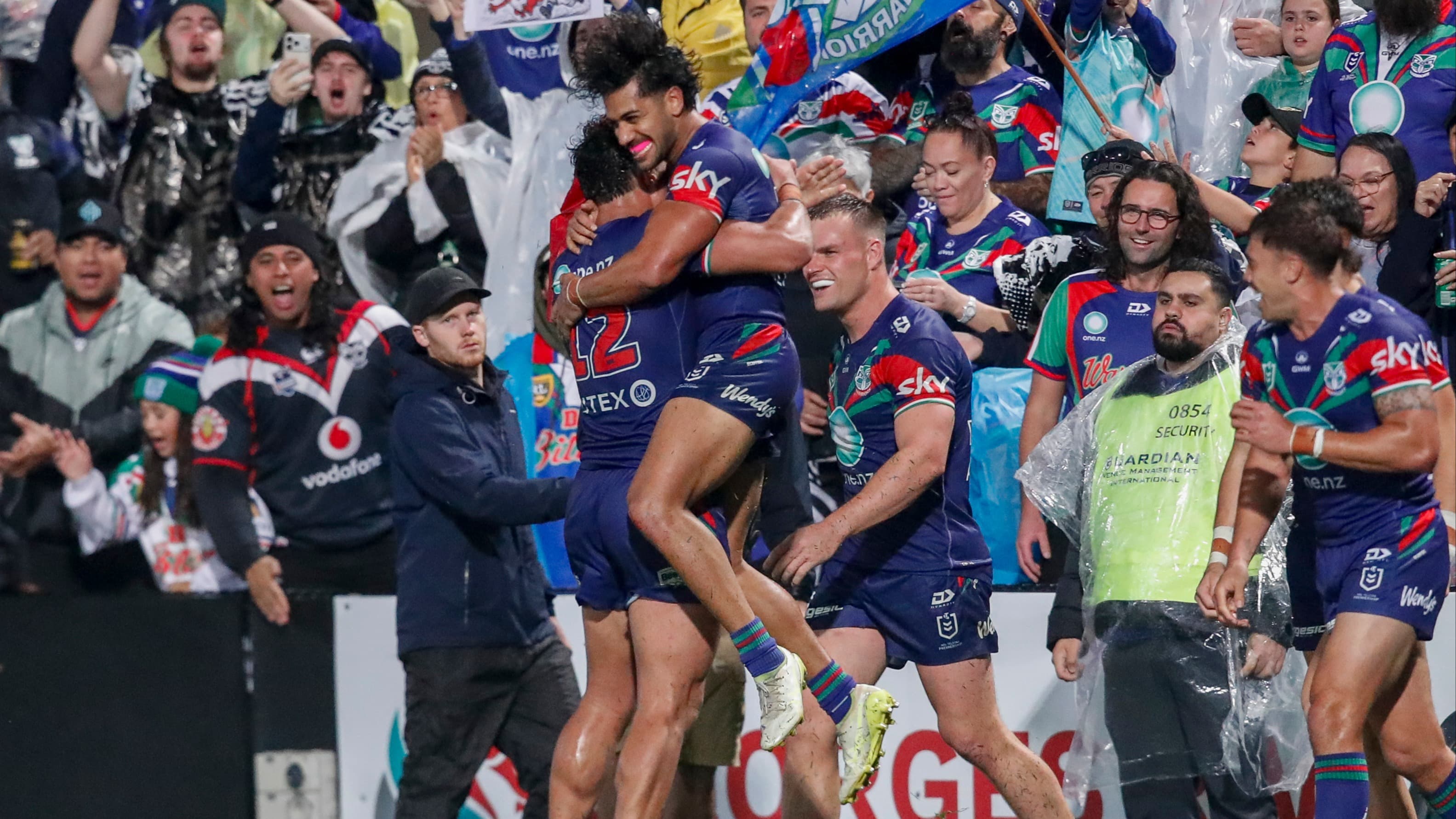 Warriors hand Dragons their 15th-straight loss