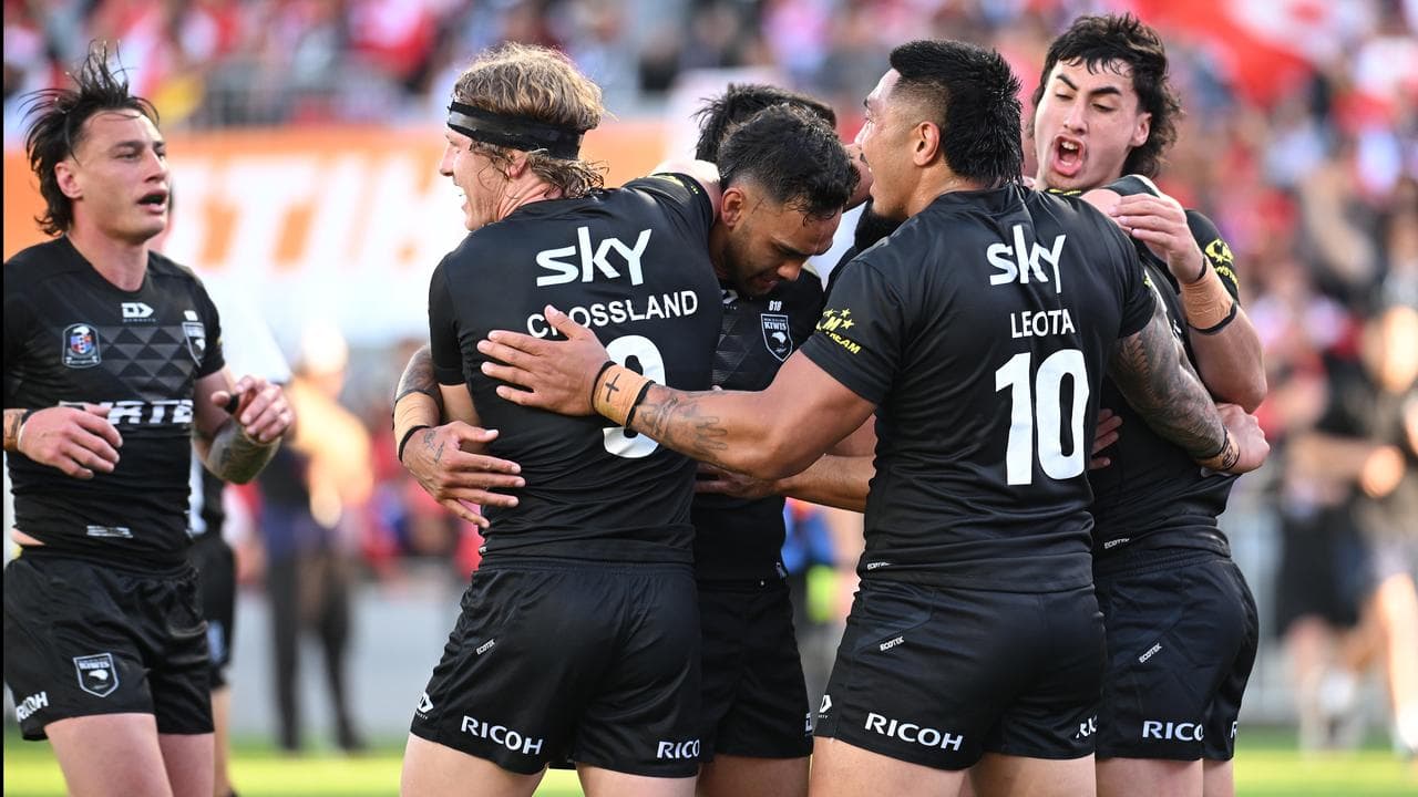 Kini carves up as Kiwis thrash Tonga