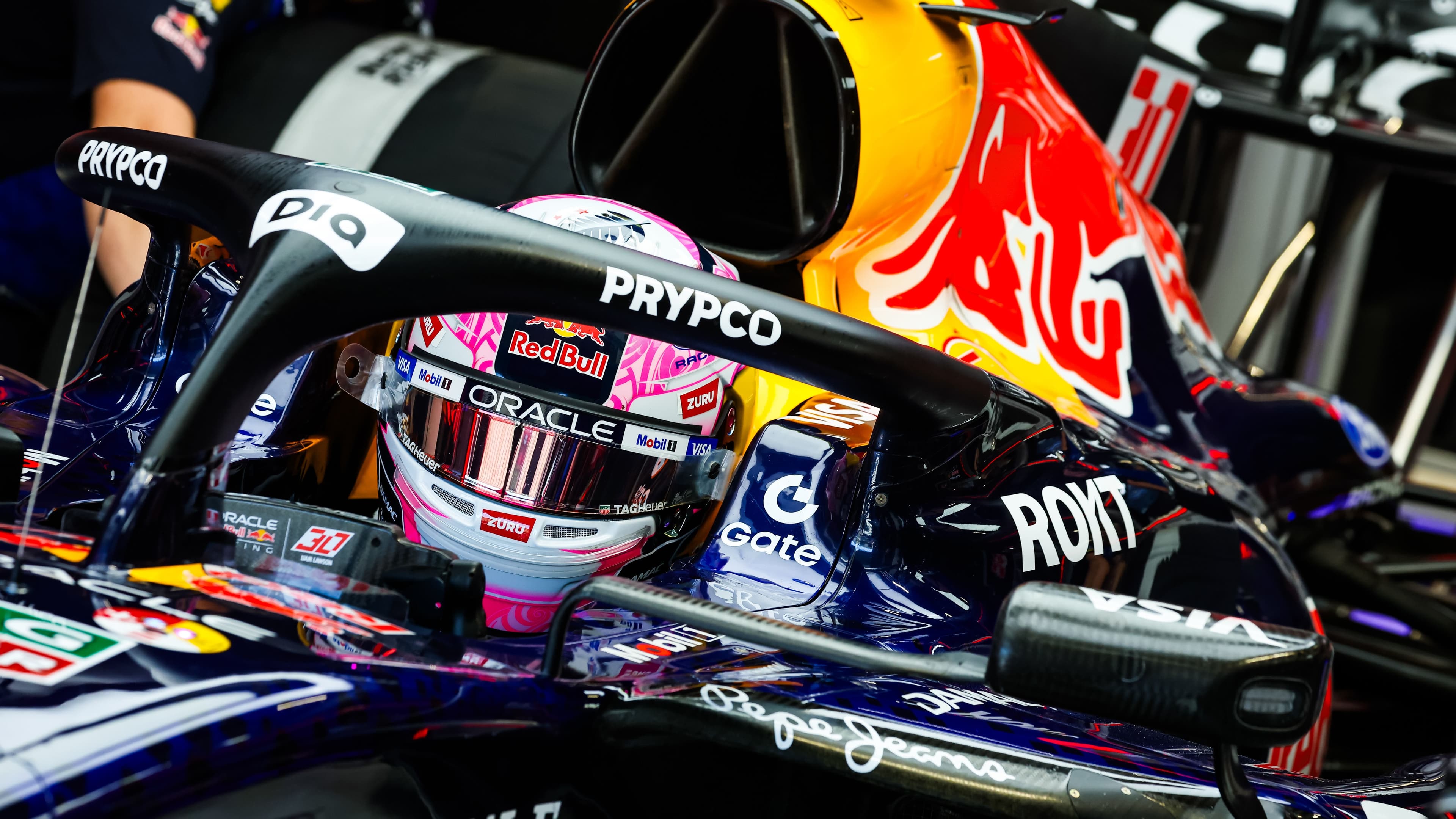 Lawson qualifies eighth in Spain, Norris on pole