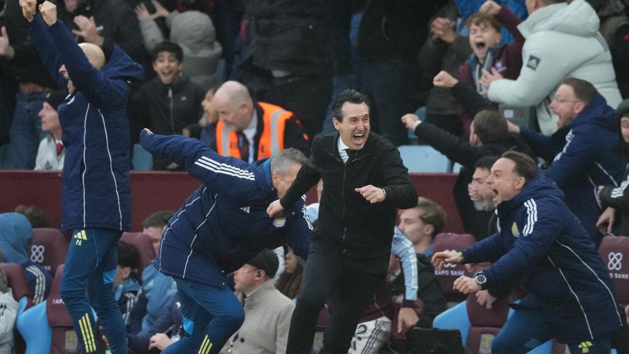 Villa blow EPL title race wide open by stunning Arsenal