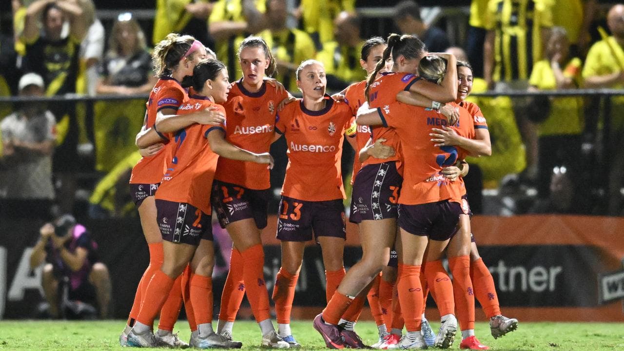 Red-hot Roar to take ALW finals lead to Wellington