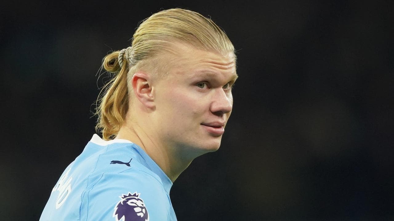 Cheque, mate? Soccer star out to cash in on chess boom