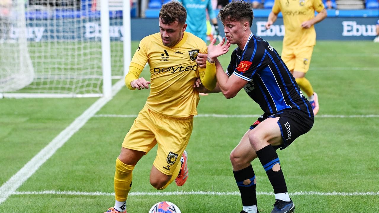 Auckland FC implode in ALM draw with Mariners