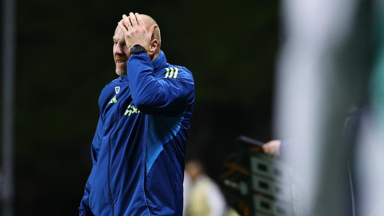 Notts Forest sack third manager in turbulent season
