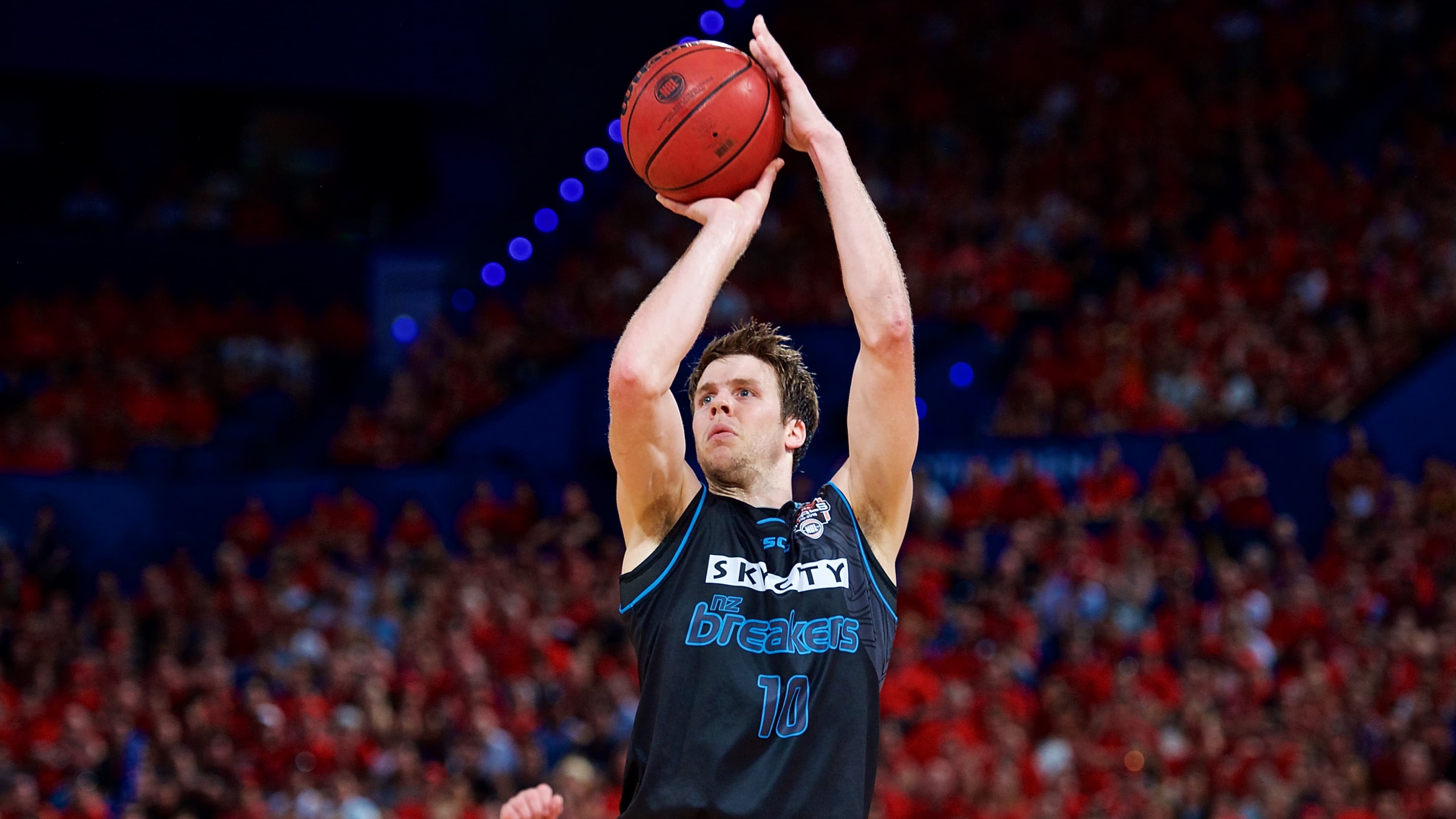 The path that made Thomas Abercrombie a Kiwi basketball great