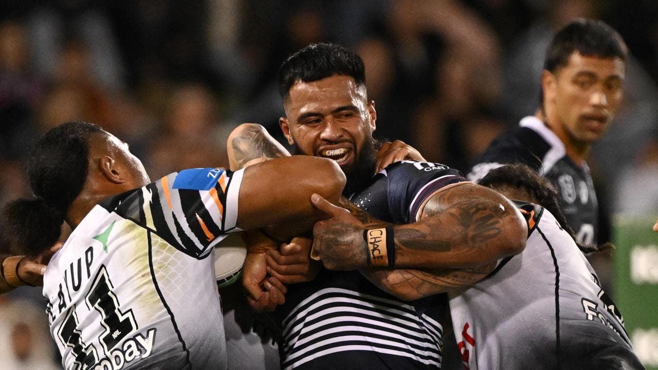 Broncos big guns back as Sharks lose key playmaker