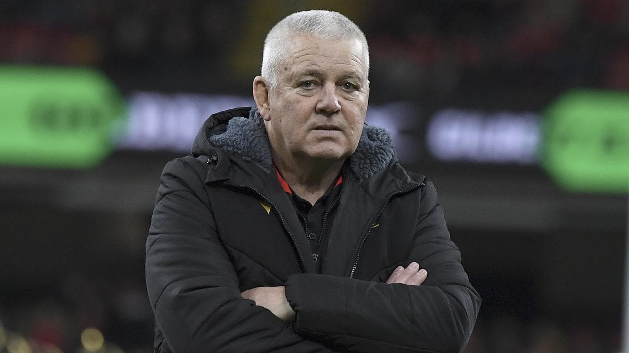 Under-pressure Gatland stays on as Wales coach