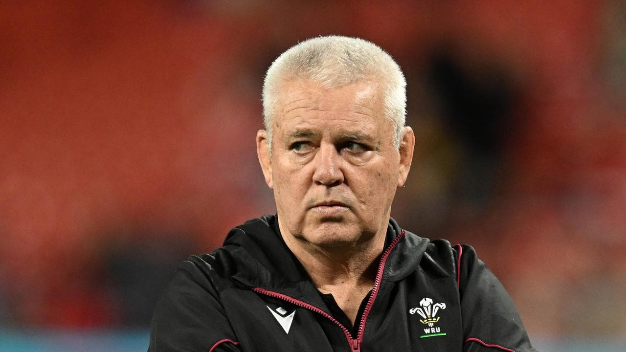Gatland returns to rugby with club role in Uruguay