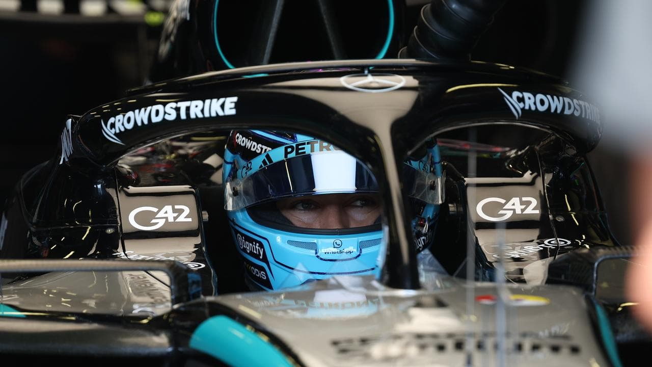 Russell makes most of teammate's woes in Baku practice