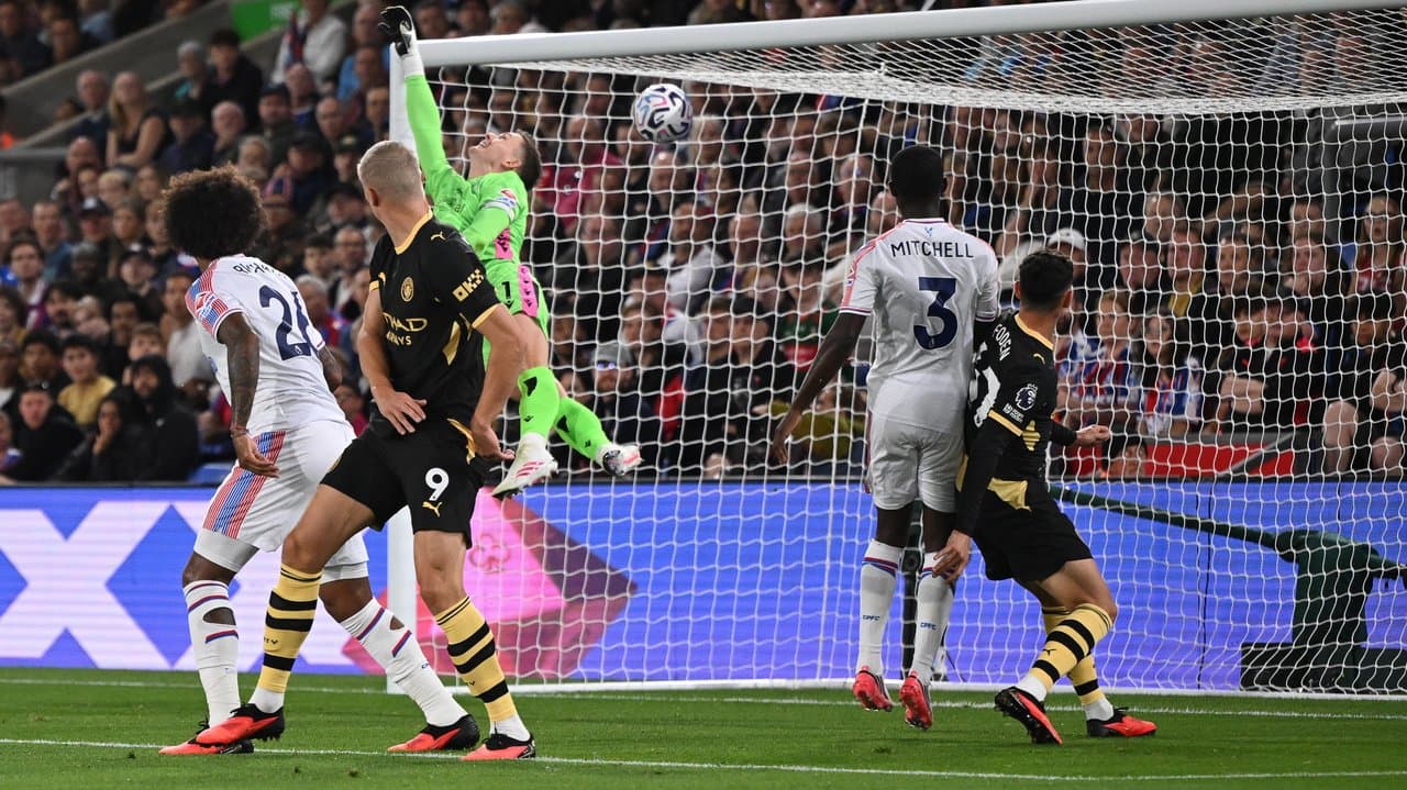 Cherki, Haaland at the double as Man City cruise to win
