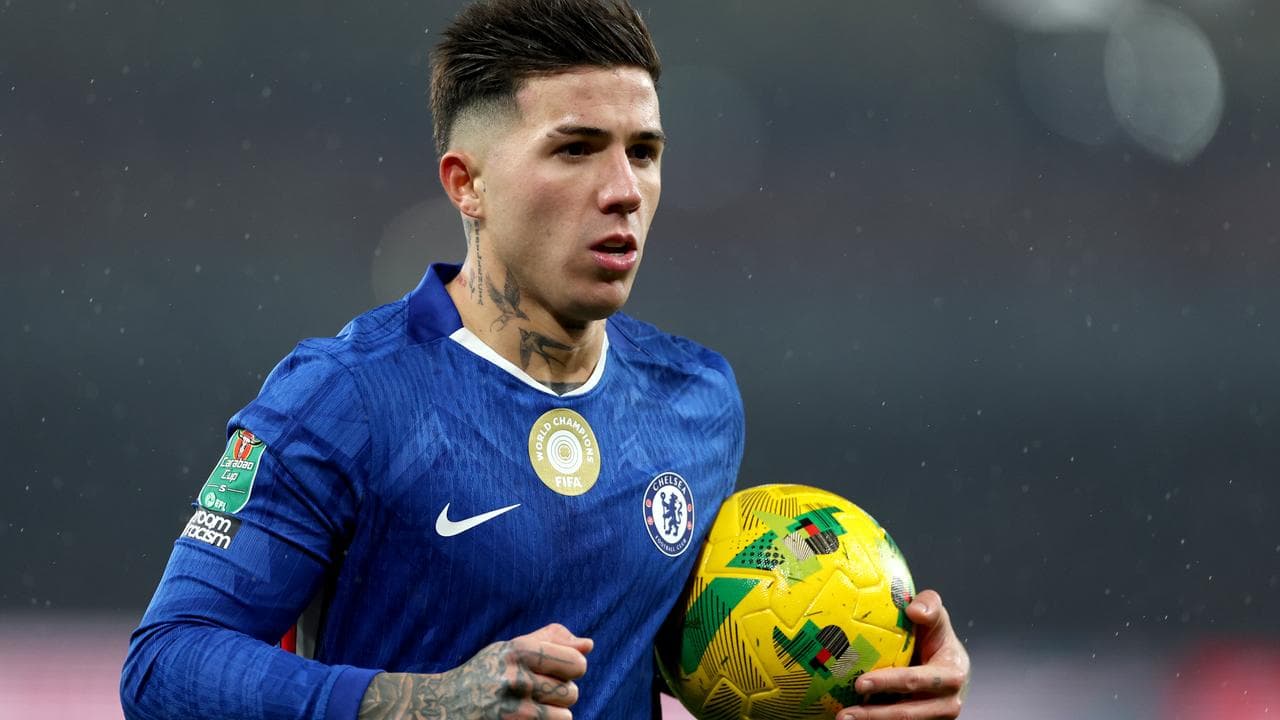 Fernandez agent says Chelsea ban is 'completely unfair'