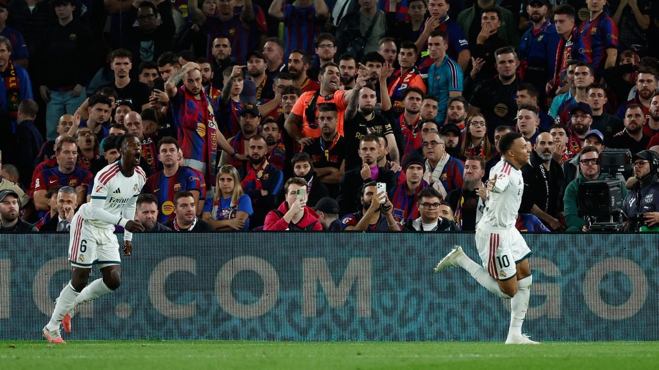 Mbappe leads win over Barca, Bayern on top in Germany